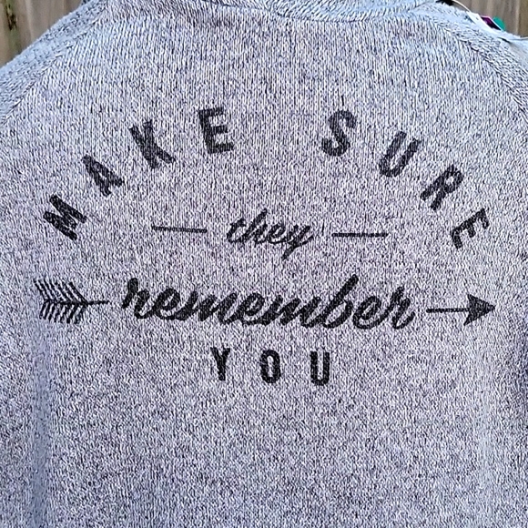 NWT Y2K The Hunger Games "Make Sure They Remember You" Exclusive Hooded Sweater - Picture 4 of 17